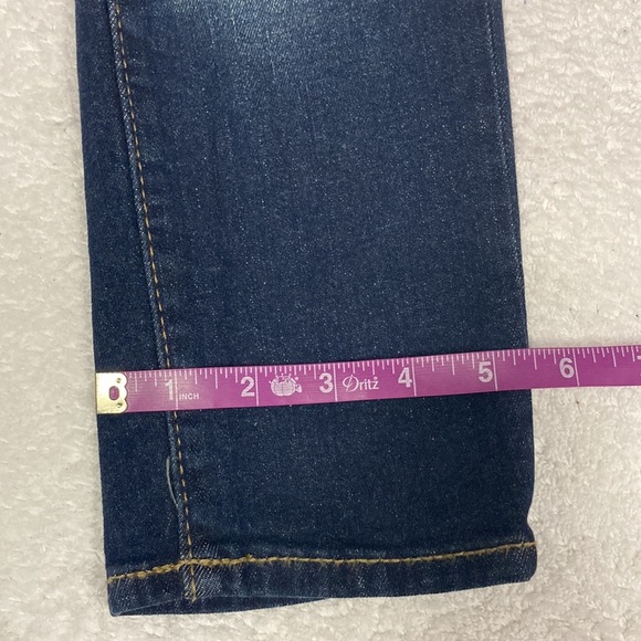 Old navy straight built in flex boys size 5 - Picture 9 of 9